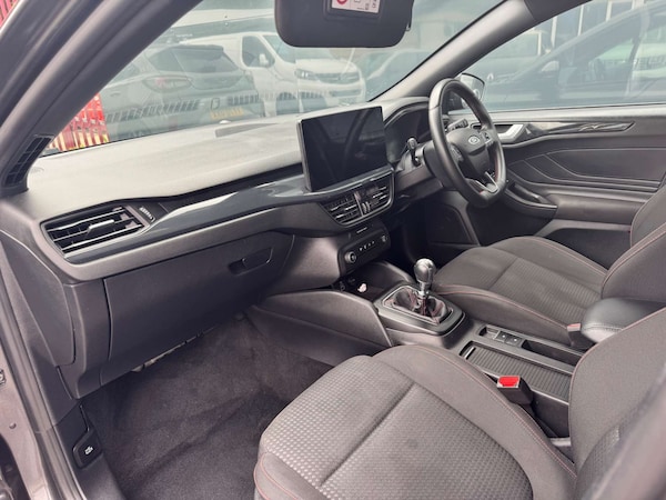 Used Ford Focus 2022 for sale - 76277648: Photo 33