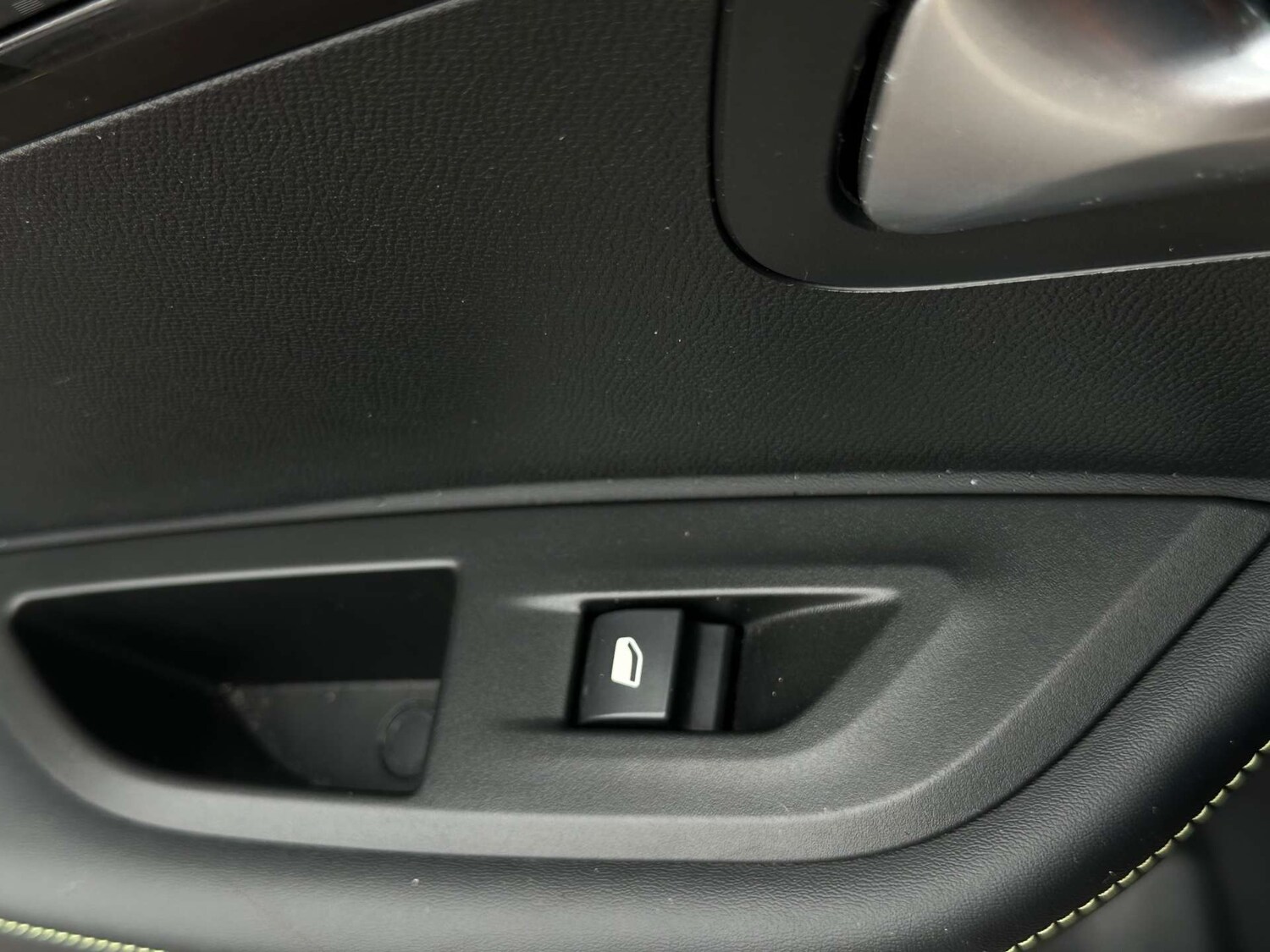 Used Peugeot 2008 2020 for sale - 76918184: Photo 36