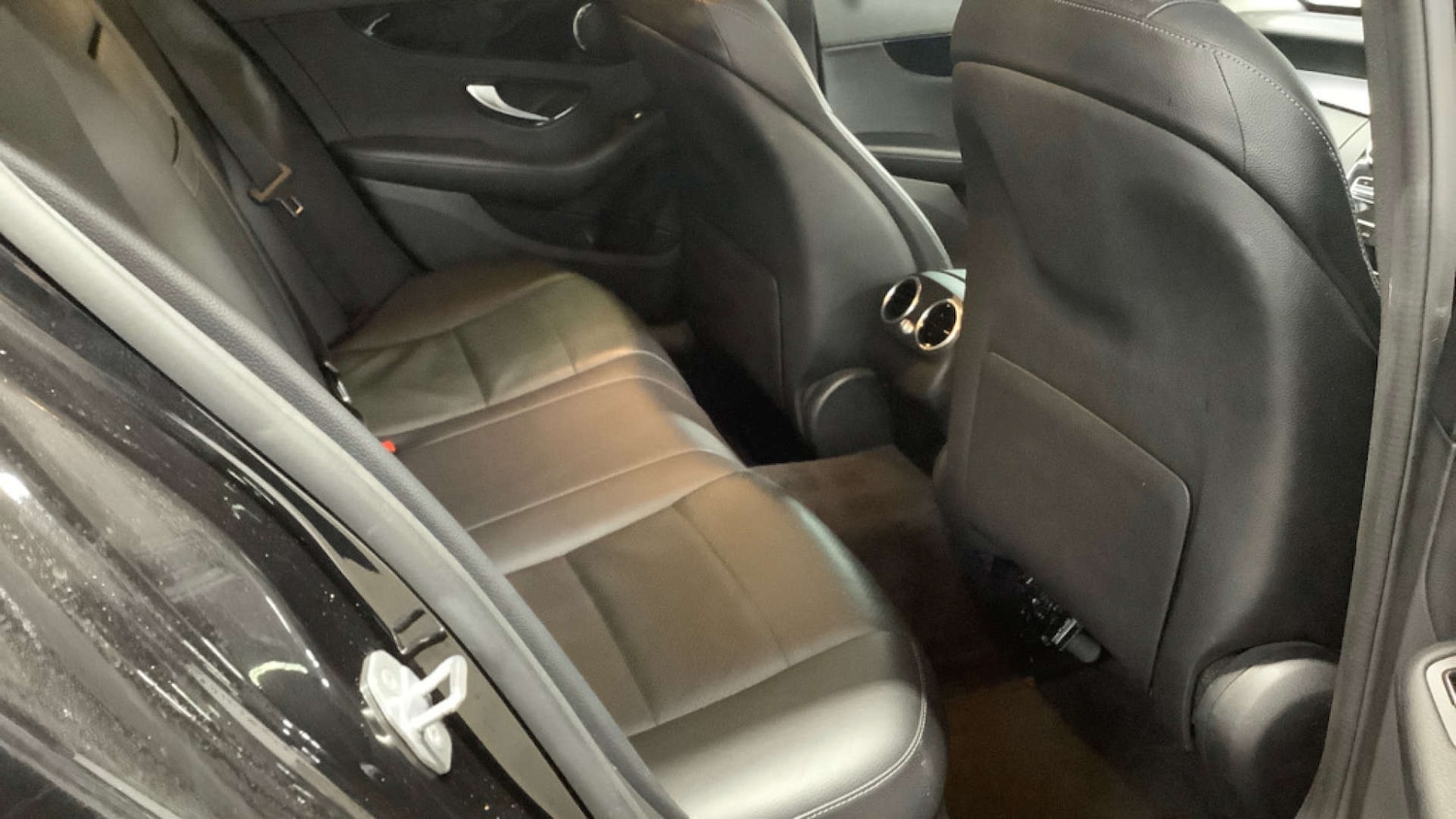 Used Mercedes-Benz C Class 2019 for sale - 77154653: Photo 8