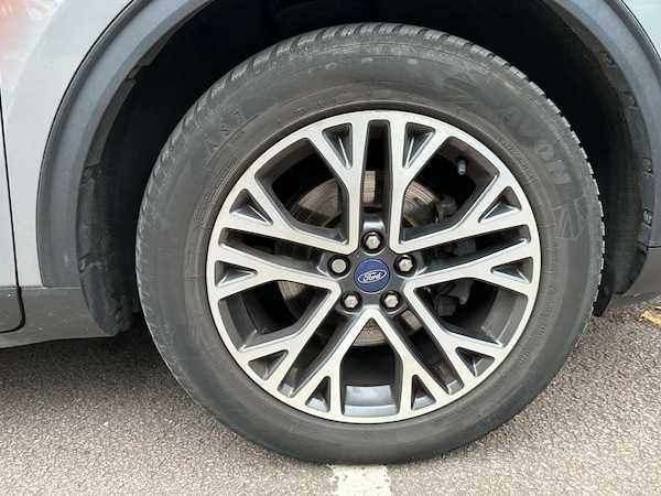 Used Ford Kuga 2021 for sale - 76132432: Photo 32