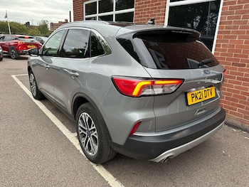 Used Ford Kuga 2021 for sale - 76132432: Photo 4