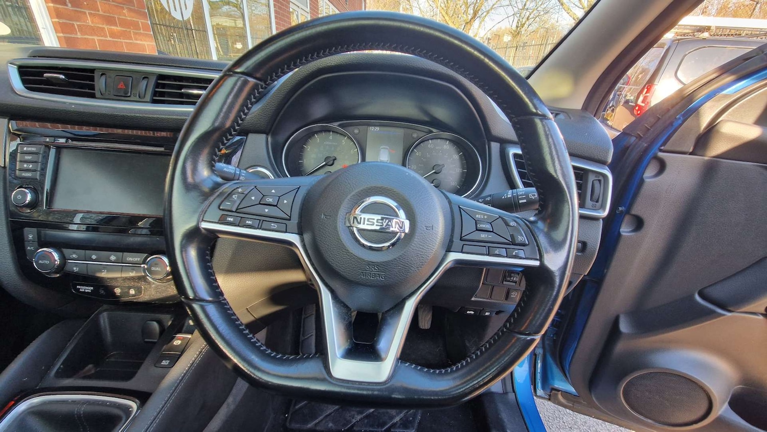 Used Nissan Qashqai 2018 for sale - 76963701: Photo 15