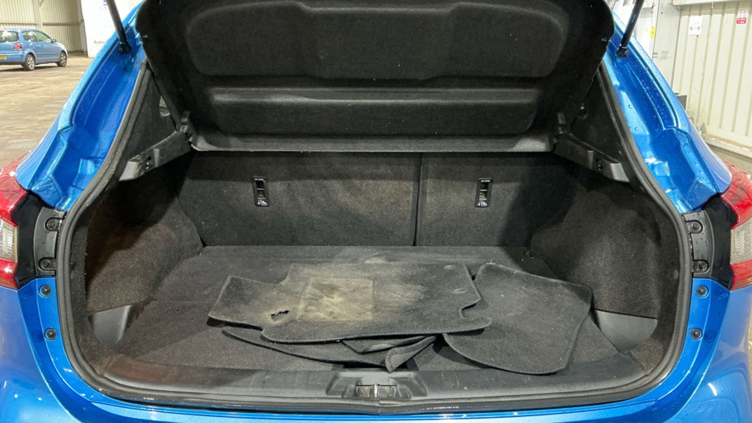 Used Nissan Qashqai 2018 for sale - 76963701: Photo 7