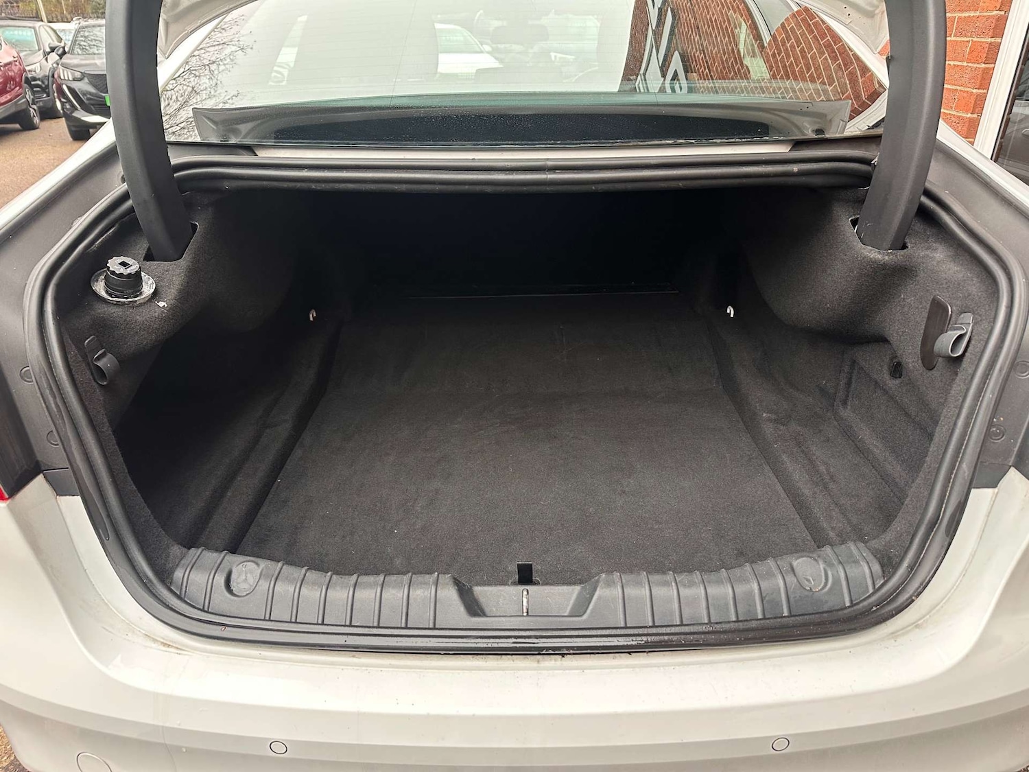 Used Jaguar XF 2018 for sale - 77152862: Photo 10