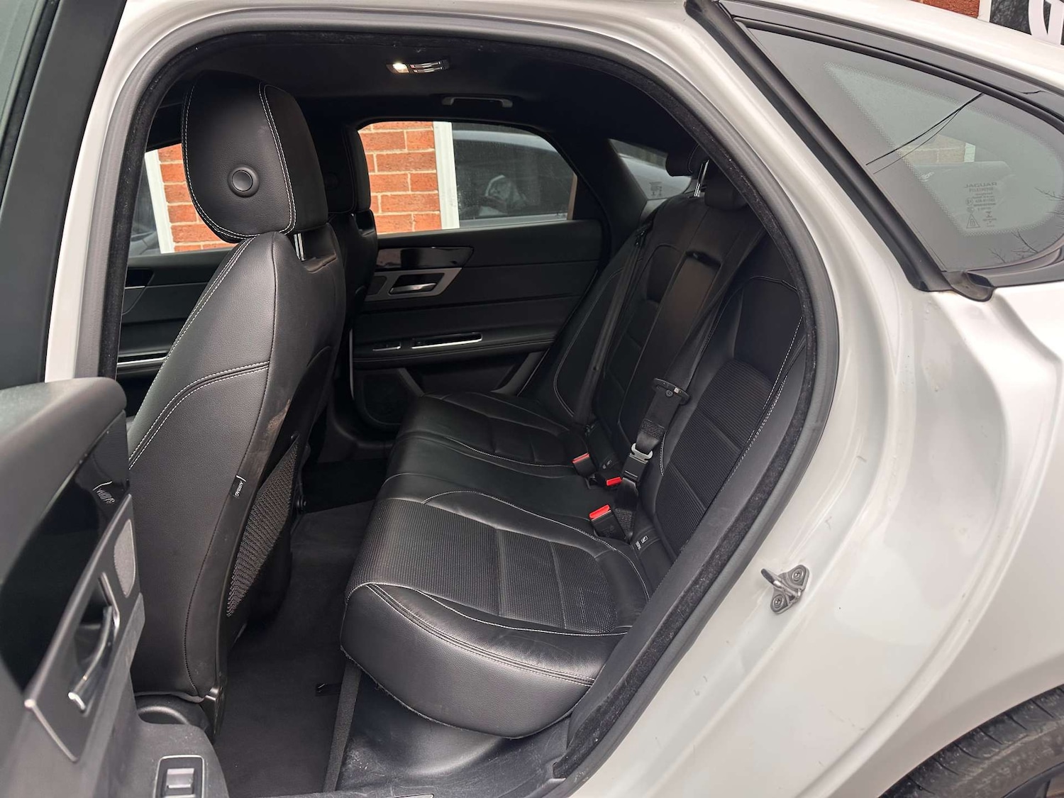 Used Jaguar XF 2018 for sale - 77152862: Photo 22