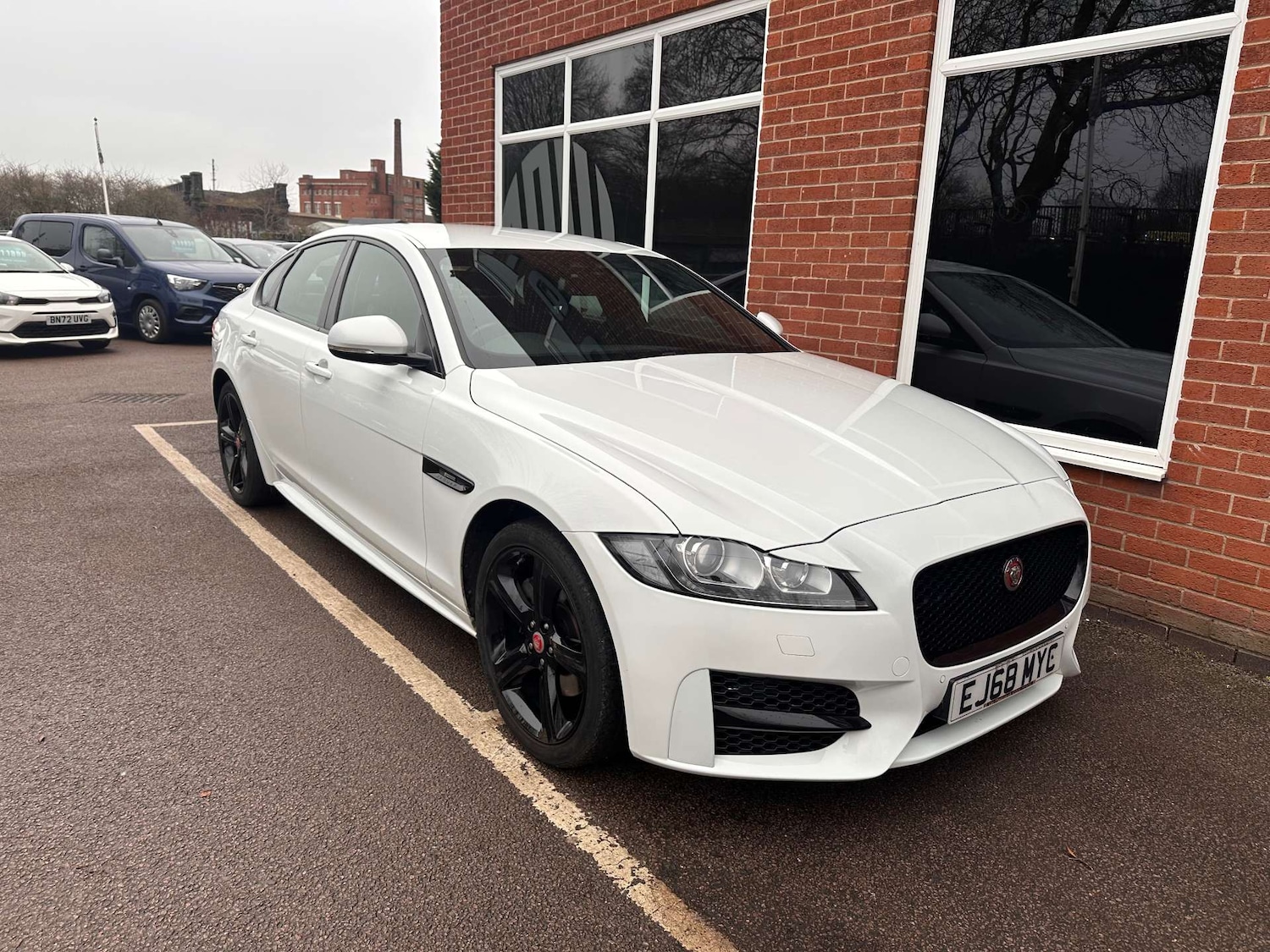 Used Jaguar XF 2018 for sale - 77152862: Photo 5