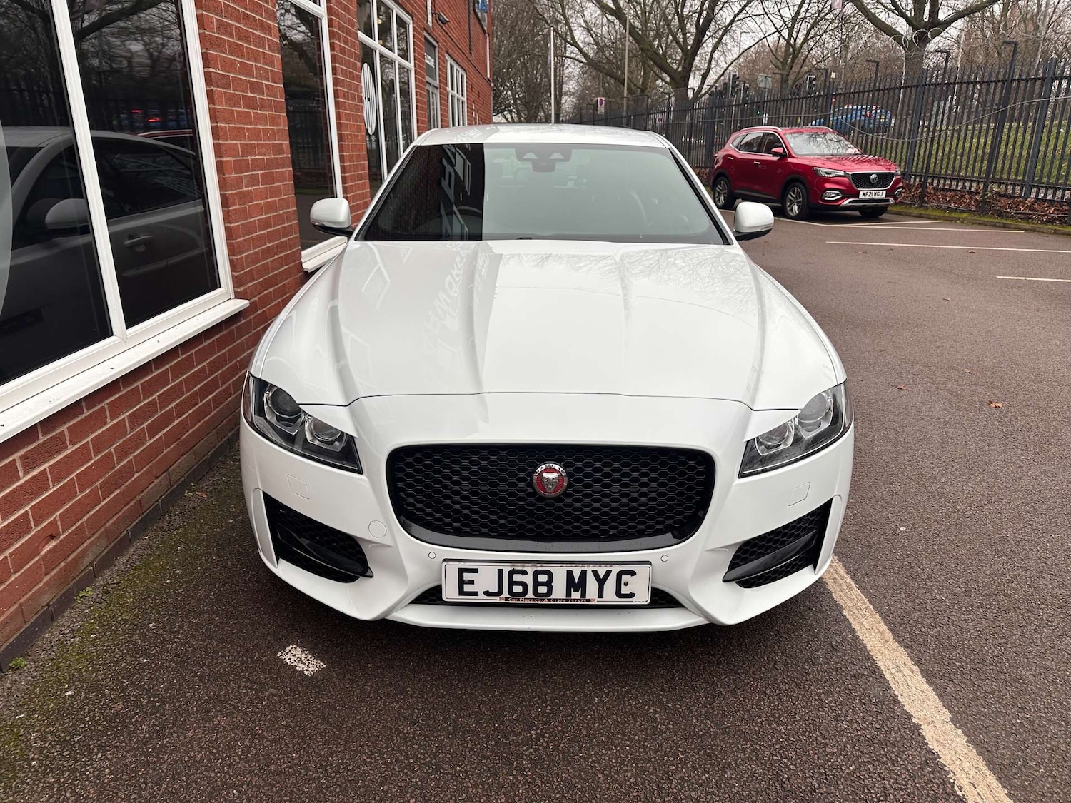 Used Jaguar XF 2018 for sale - 77152862: Photo 6