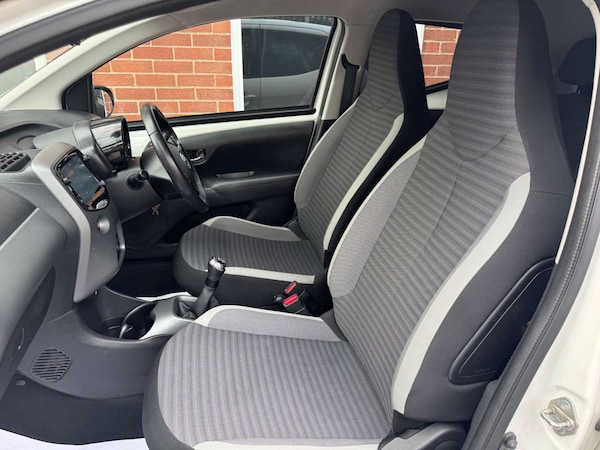 Used Toyota AYGO 2019 for sale - 75585878: Photo 38
