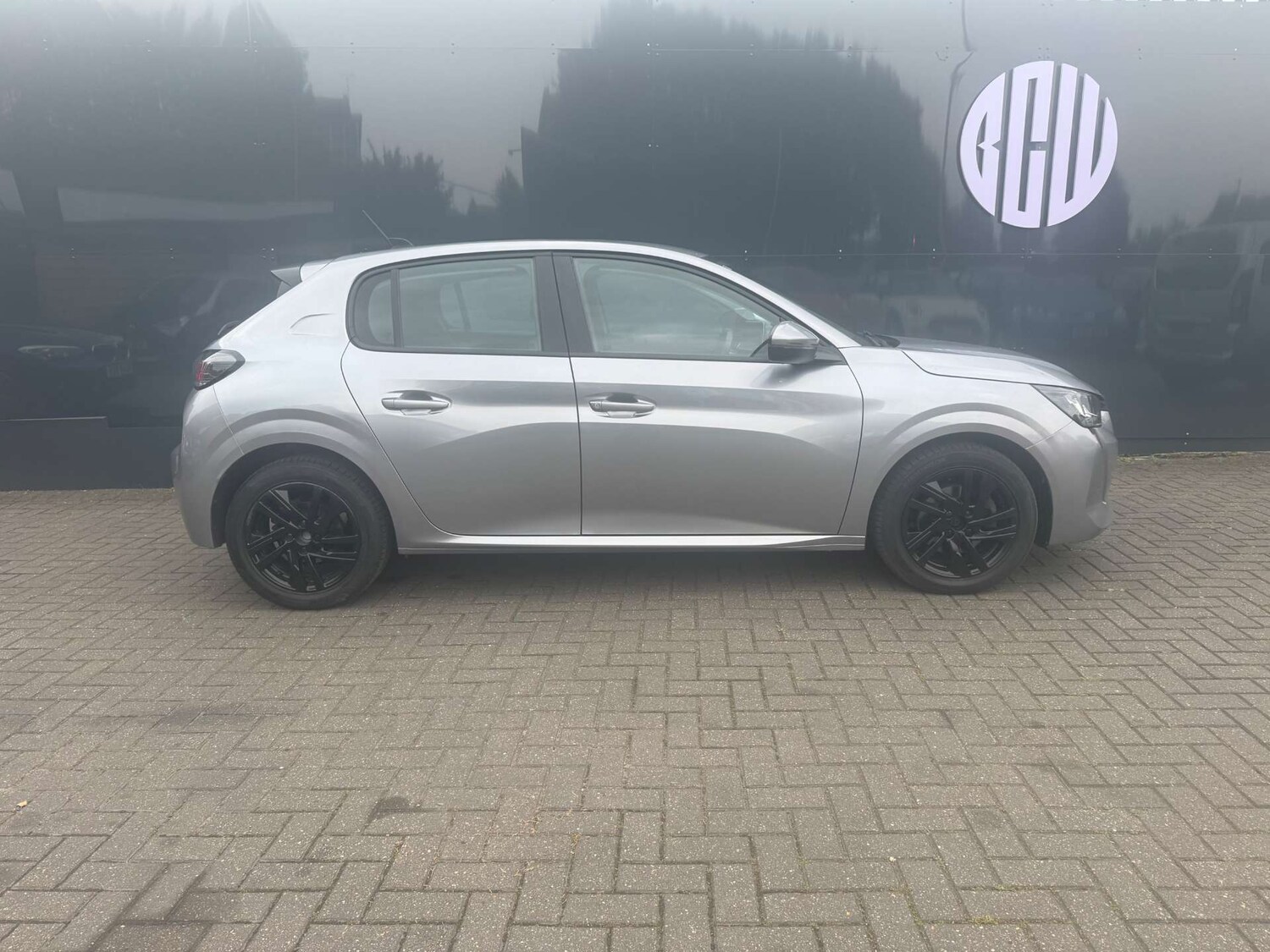 Used Peugeot 208 2021 for sale - 76554470: Photo 3