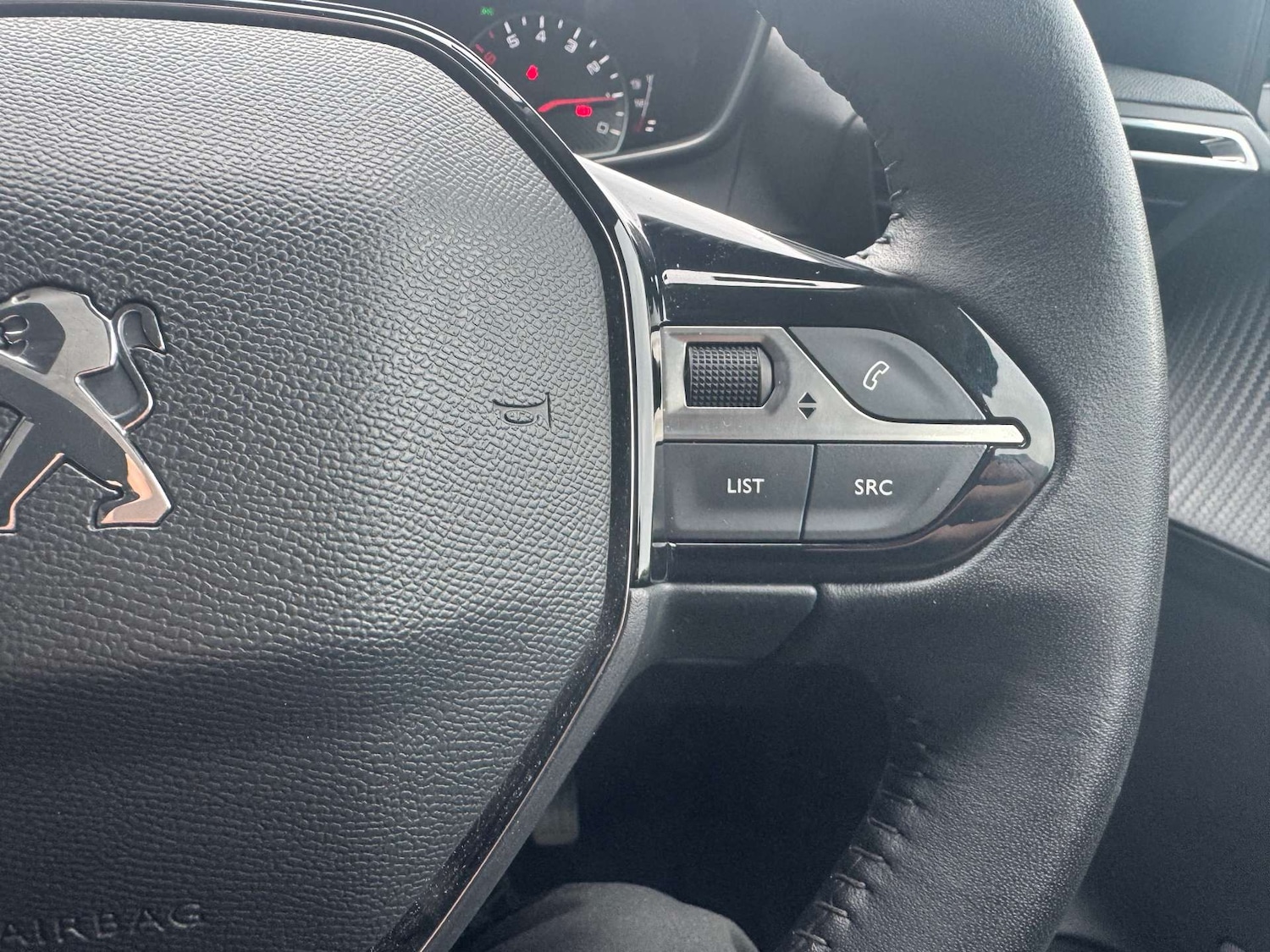 Used Peugeot 208 2021 for sale - 76554470: Photo 34