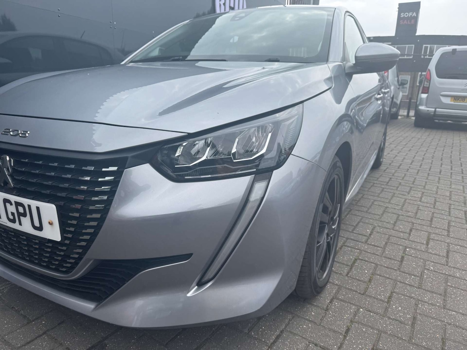 Used Peugeot 208 2021 for sale - 76554470: Photo 8