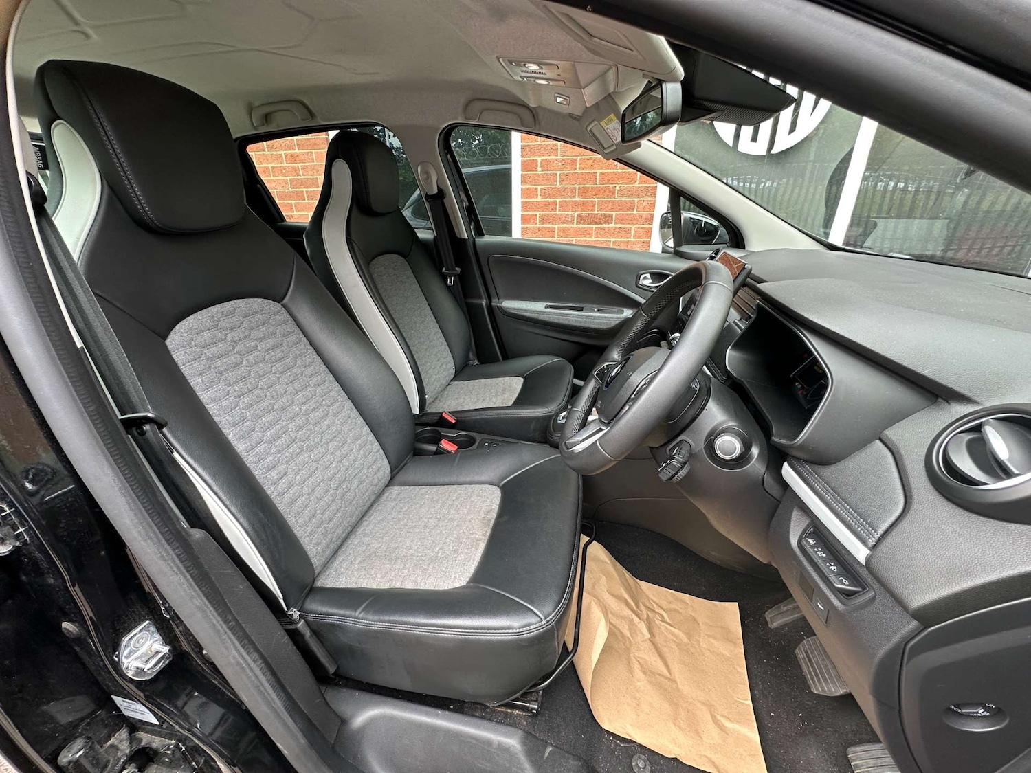 Vehicle 27