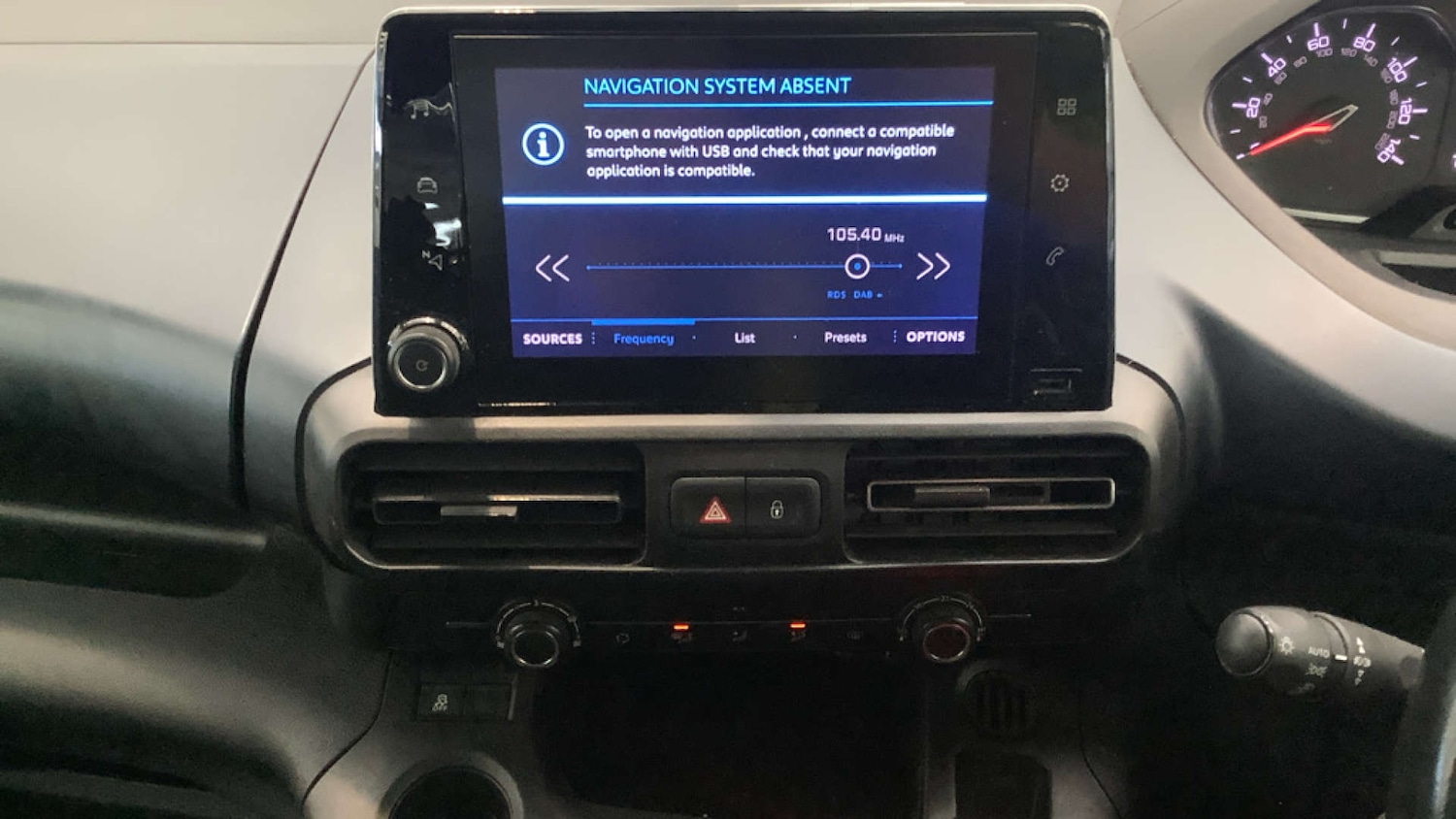 Used Peugeot Rifter 2020 for sale - 76567778: Photo 11