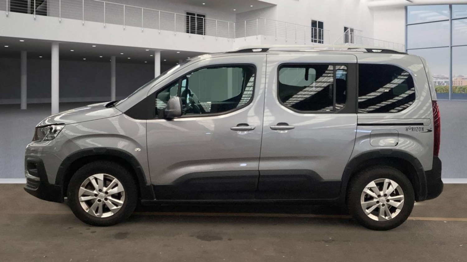 Used Peugeot Rifter 2020 for sale - 76567778: Photo 6