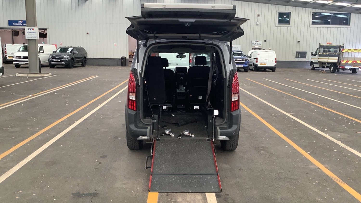 Used Peugeot Rifter 2020 for sale - 76567778: Photo 7