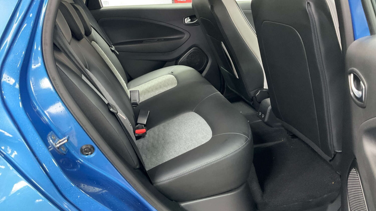 Used Renault Zoe 2021 for sale - 77535135: Photo 8