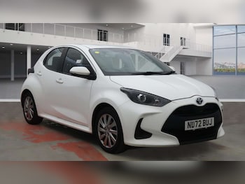 Used Toyota Yaris 2022 for sale - 76577496: Photo