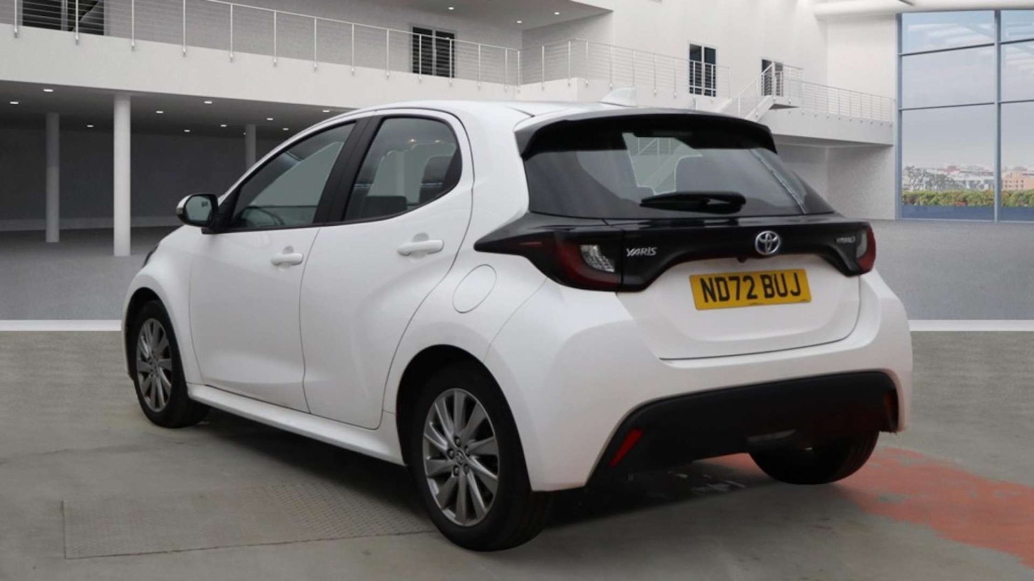 Used Toyota Yaris 2022 for sale - 76577496: Photo 3