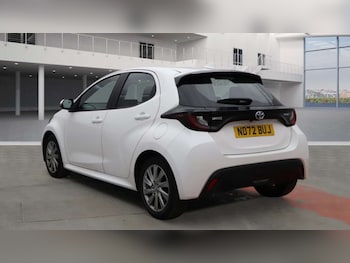 Used Toyota Yaris 2022 for sale - 76577496: Photo