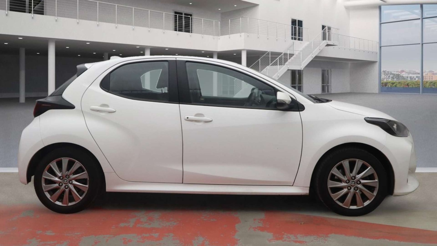 Used Toyota Yaris 2022 for sale - 76577496: Photo 5
