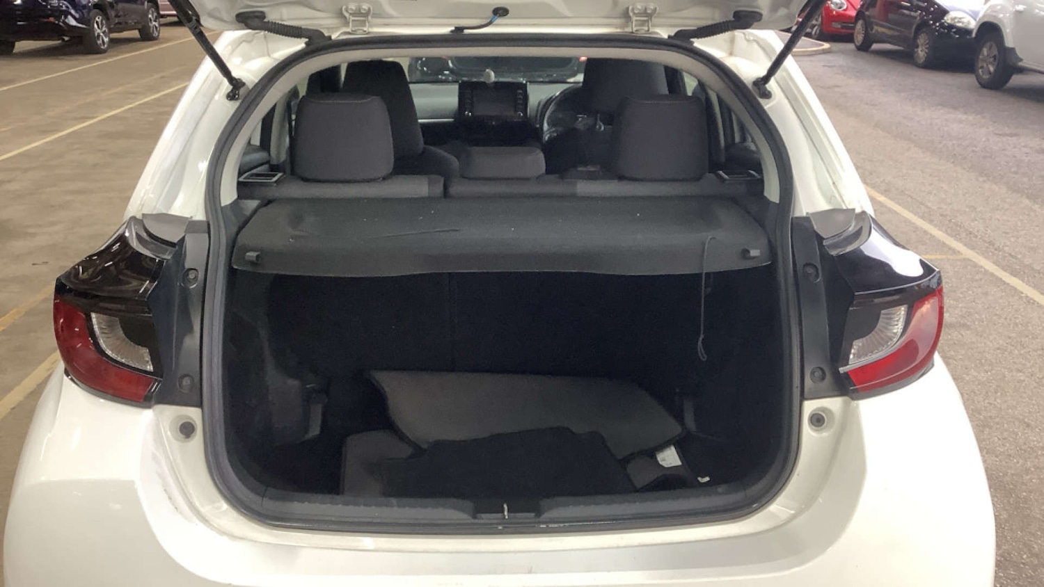 Used Toyota Yaris 2022 for sale - 76577496: Photo 7