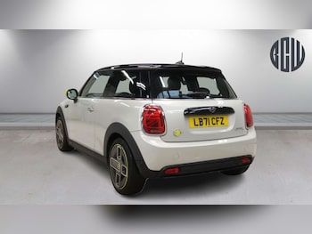 Used MINI Hatch 2022 for sale - 77807472: Photo