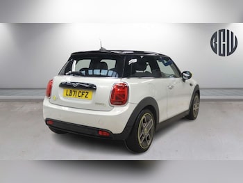 Used MINI Hatch 2022 for sale - 77807472: Photo