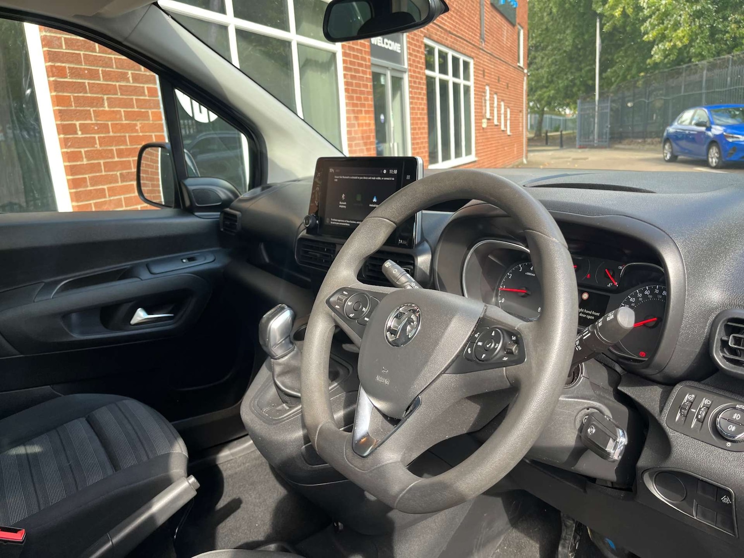 Used Vauxhall Combo Life 2019 for sale - 75753399: Photo 11