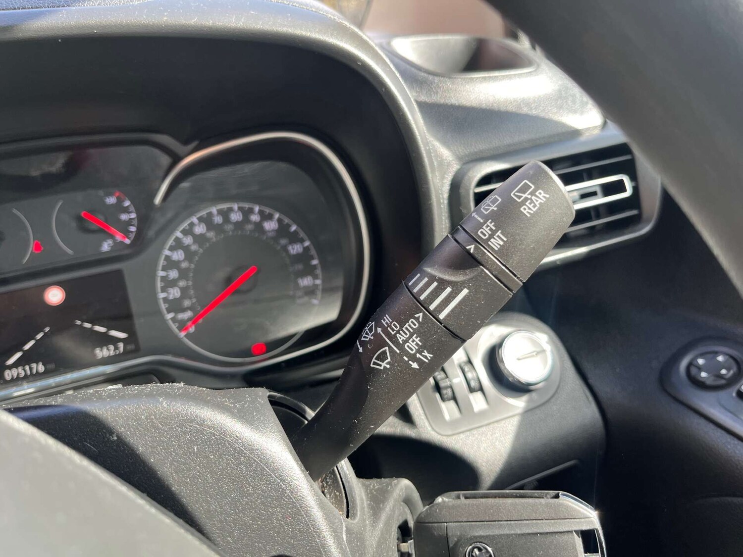 Used Vauxhall Combo Life 2019 for sale - 75753399: Photo 24