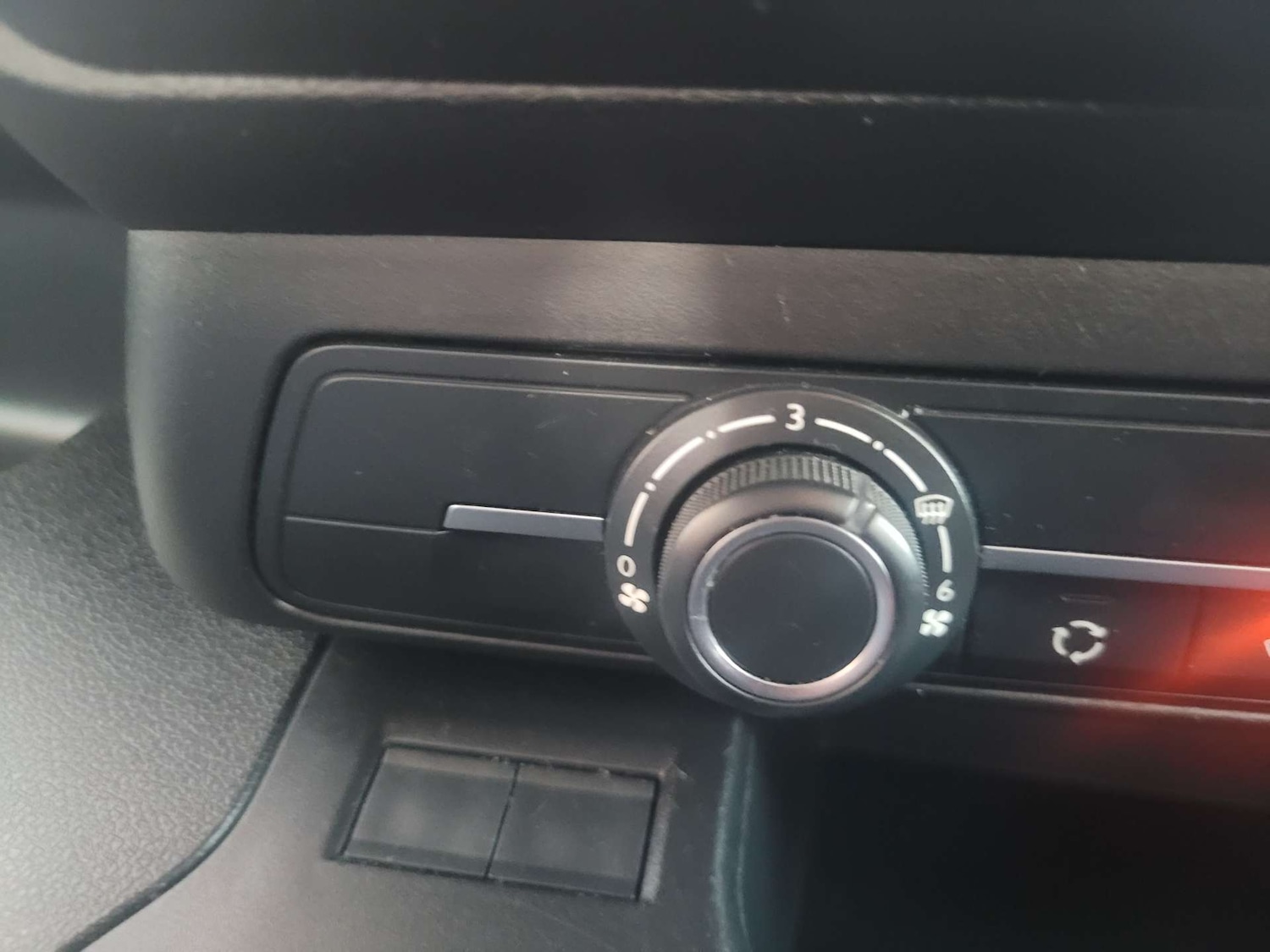 Used Vauxhall Combo Life 2019 for sale - 75753399: Photo 36