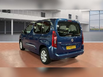 Used Vauxhall Combo Life 2019 for sale - 75753399: Photo