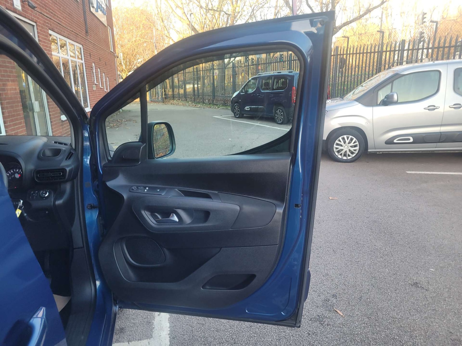 Used Vauxhall Combo Life 2019 for sale - 75753399: Photo 43