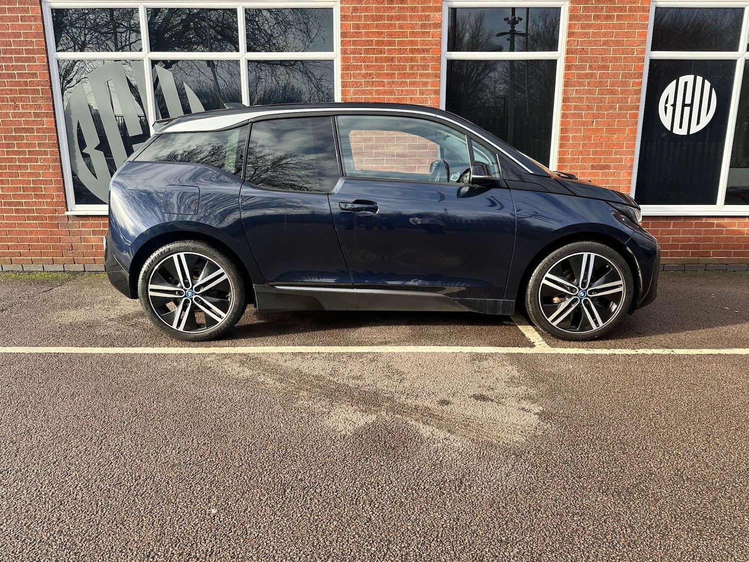 Used BMW i3 2020 for sale - 77364230: Photo 2