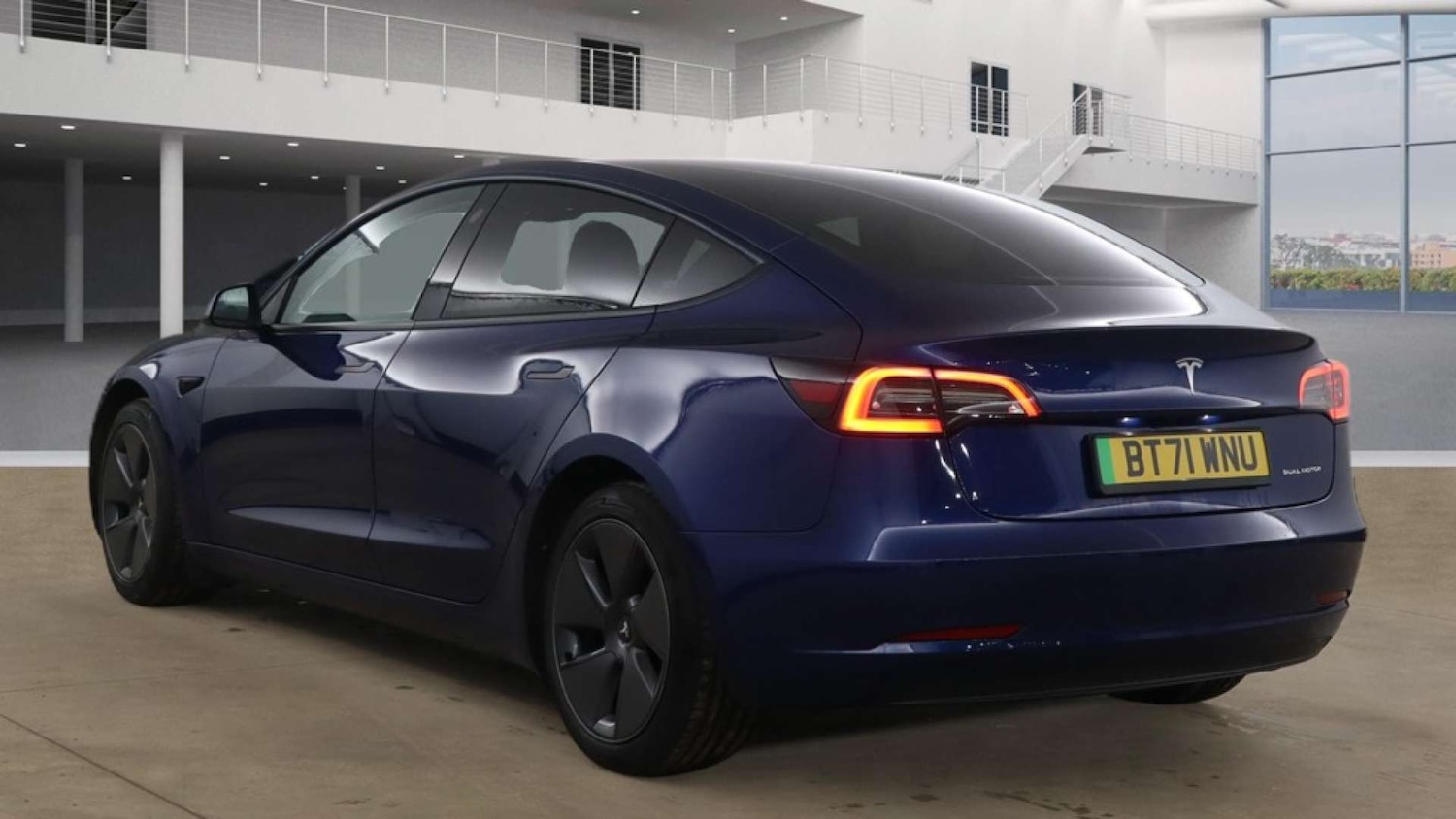 Used Tesla Model 3 2021 for sale - 77326138: Photo 3
