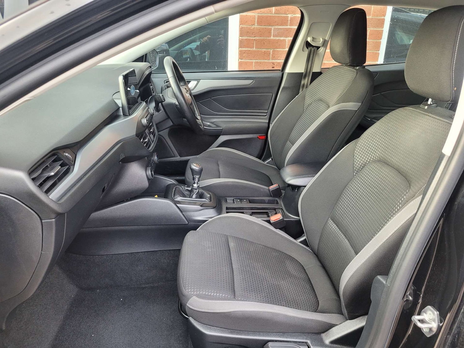 Used Ford Focus 2022 for sale - 76628246: Photo 28