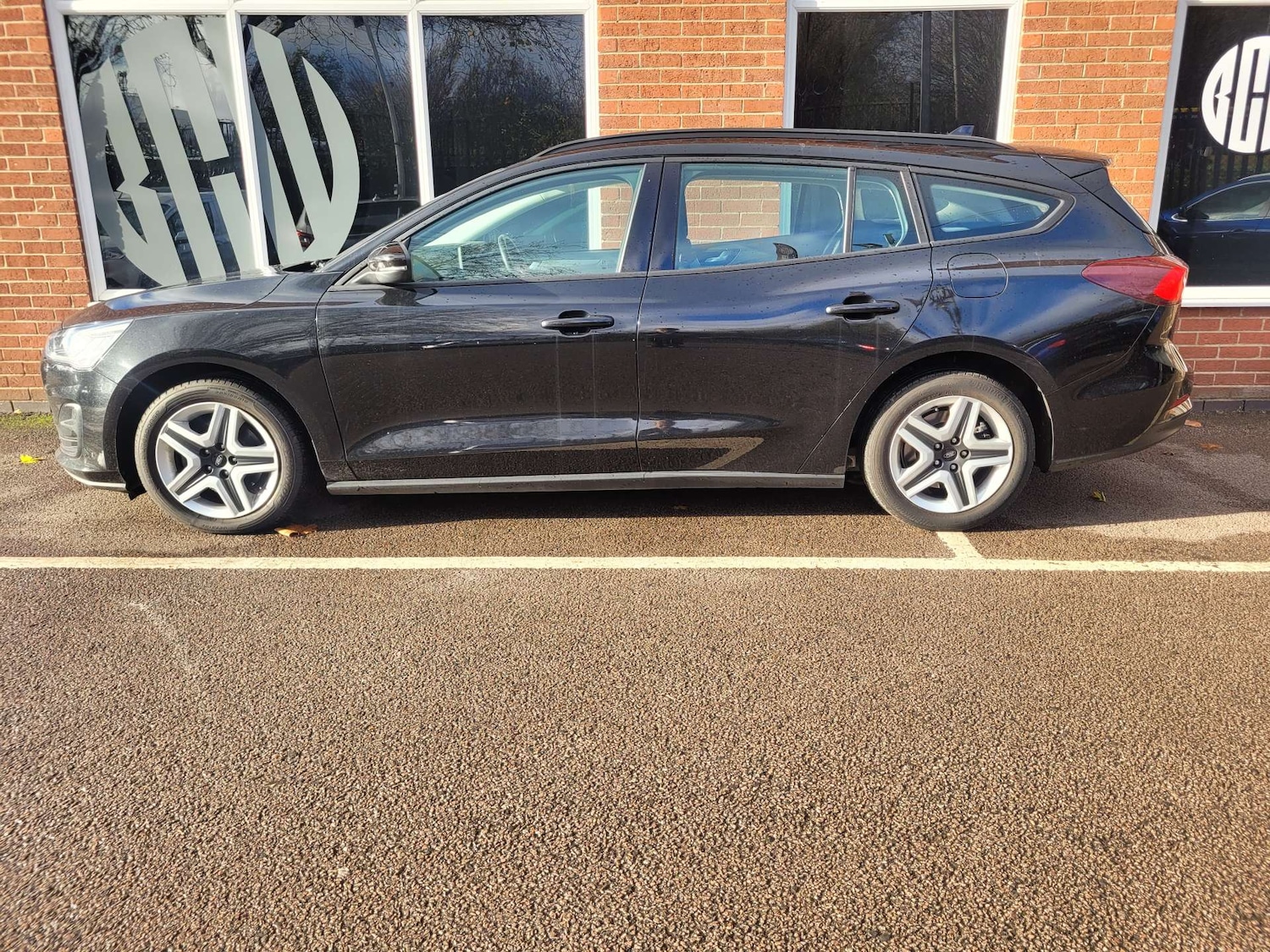 Used Ford Focus 2022 for sale - 76628246: Photo 4