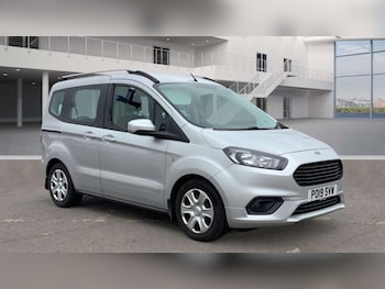 2019 - 1.0 Tourneo Courier Zetec 5dr