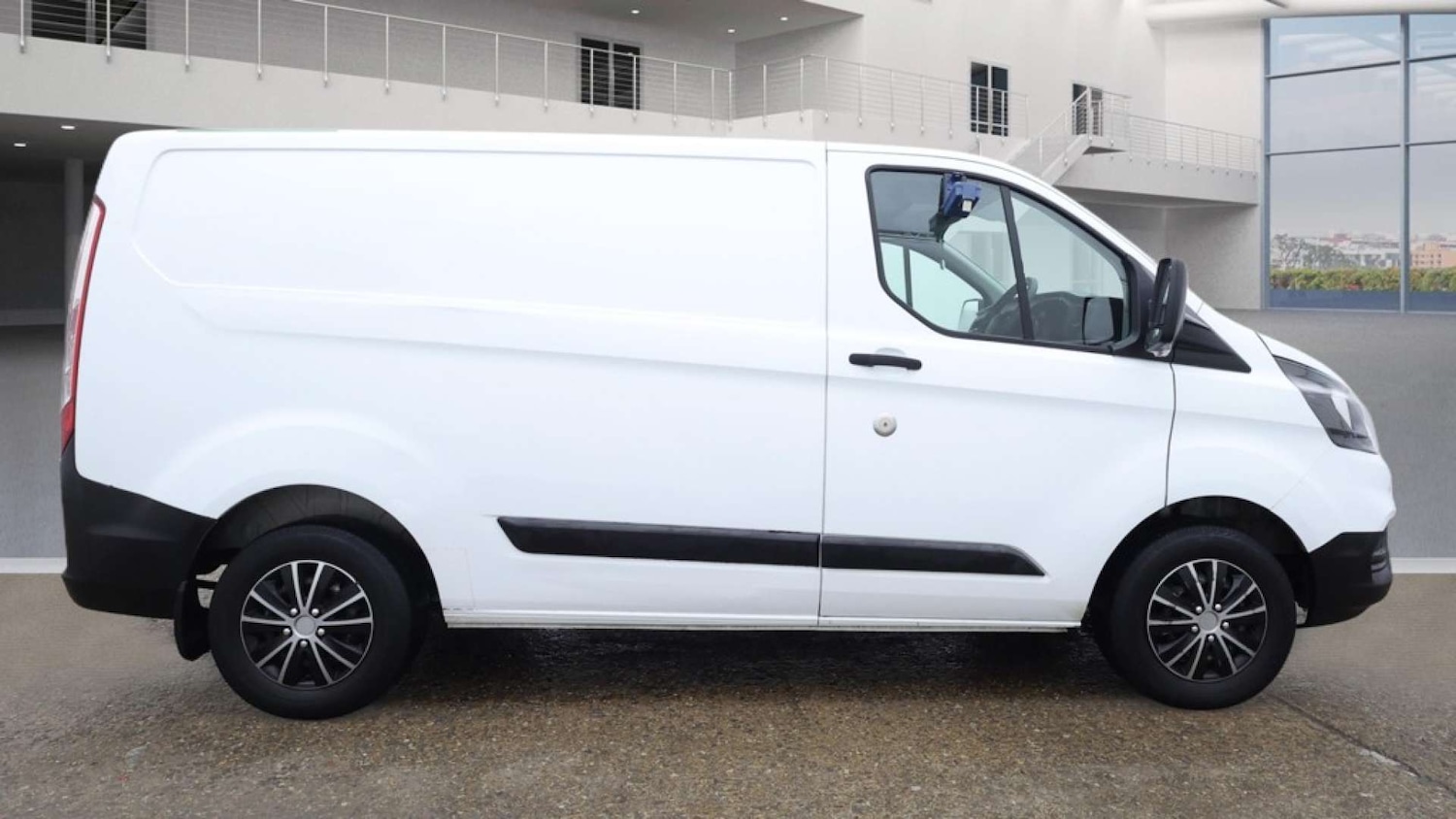 Used Ford Transit Custom 2019 for sale - 77097071: Photo 5