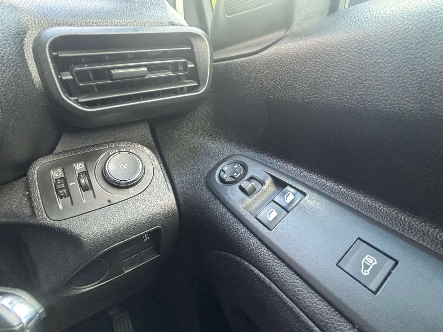 Used Vauxhall Combo 2021 for sale - 76174349: Photo 34