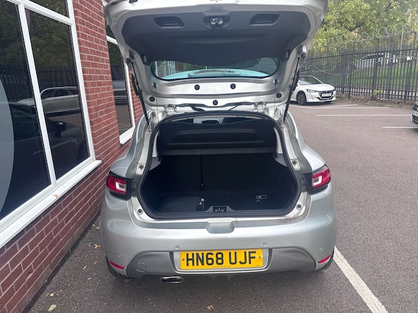 Used Renault Clio 2018 for sale - 76120458: Photo 10