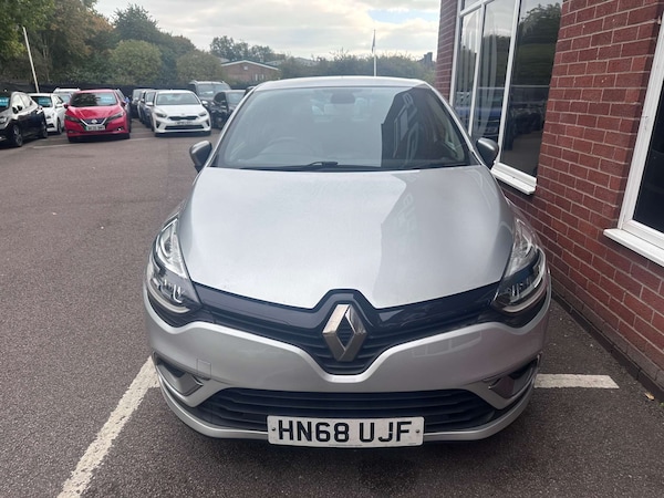 Used Renault Clio 2018 for sale - 76120458: Photo 5