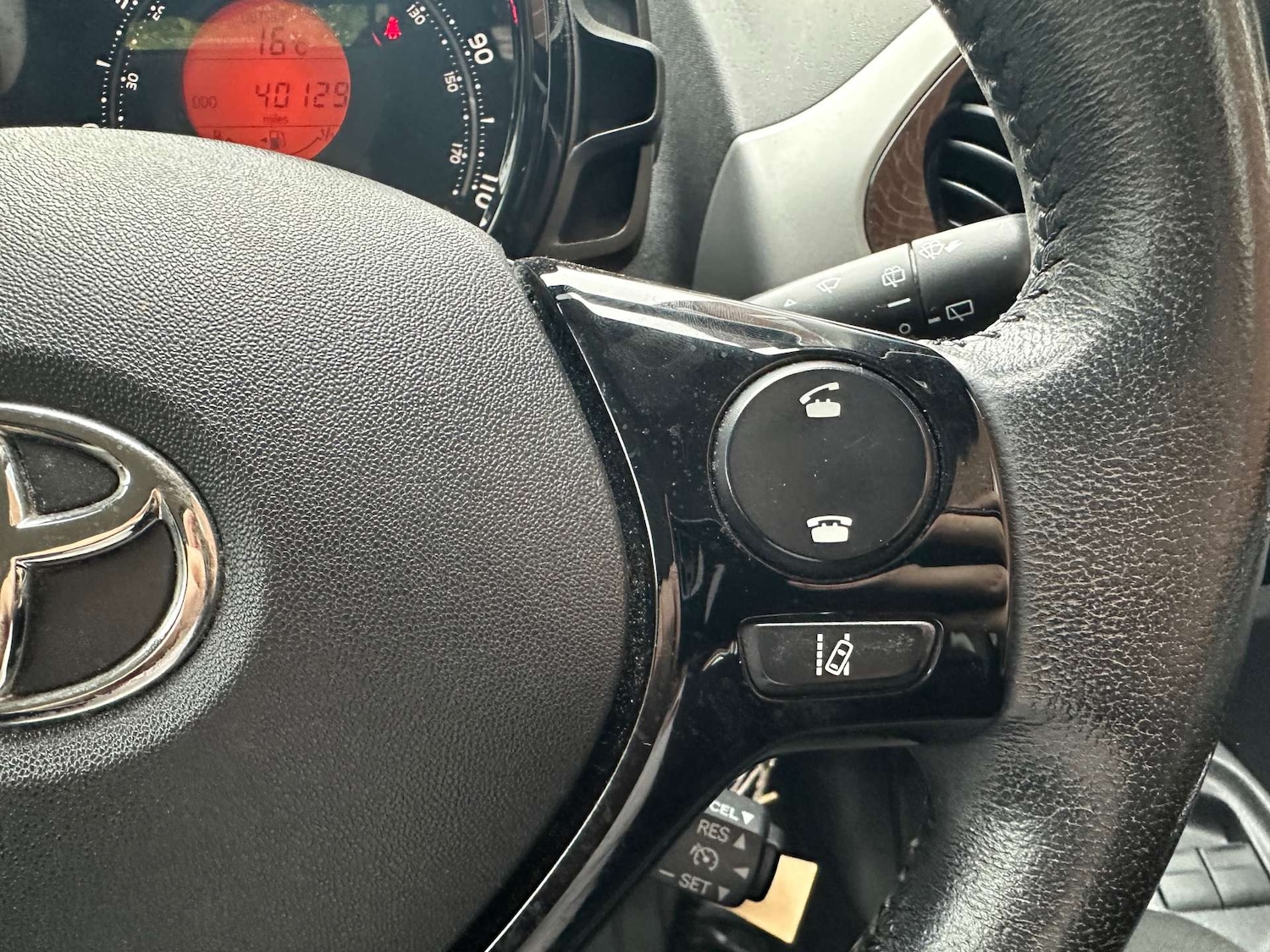 Used Toyota AYGO 2020 for sale - 76601207: Photo 11