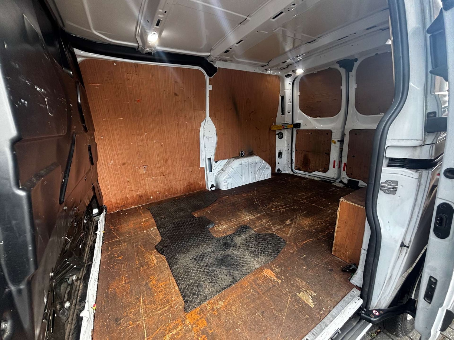 Used Ford Transit Custom 2019 for sale - 76277635: Photo 33