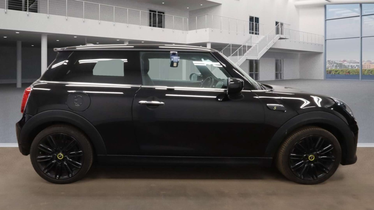 Used MINI Hatch 2021 for sale - 77766933: Photo 3