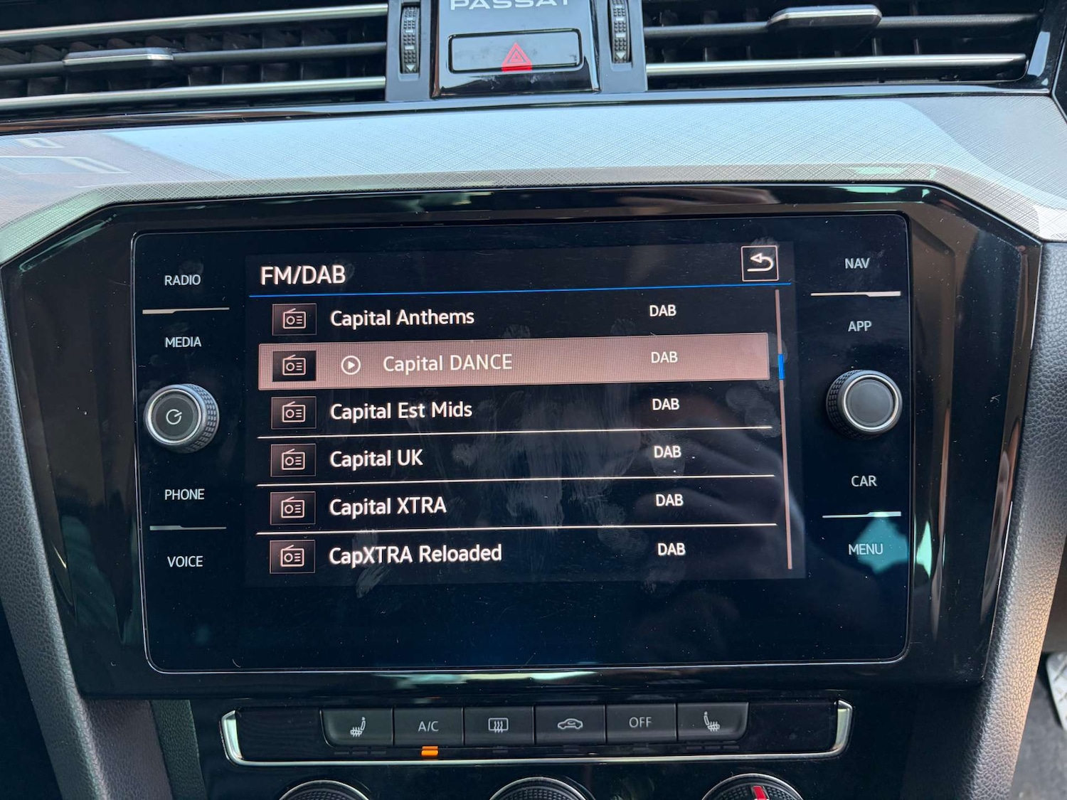 Used Volkswagen Passat 2020 for sale - 77643234: Photo 20