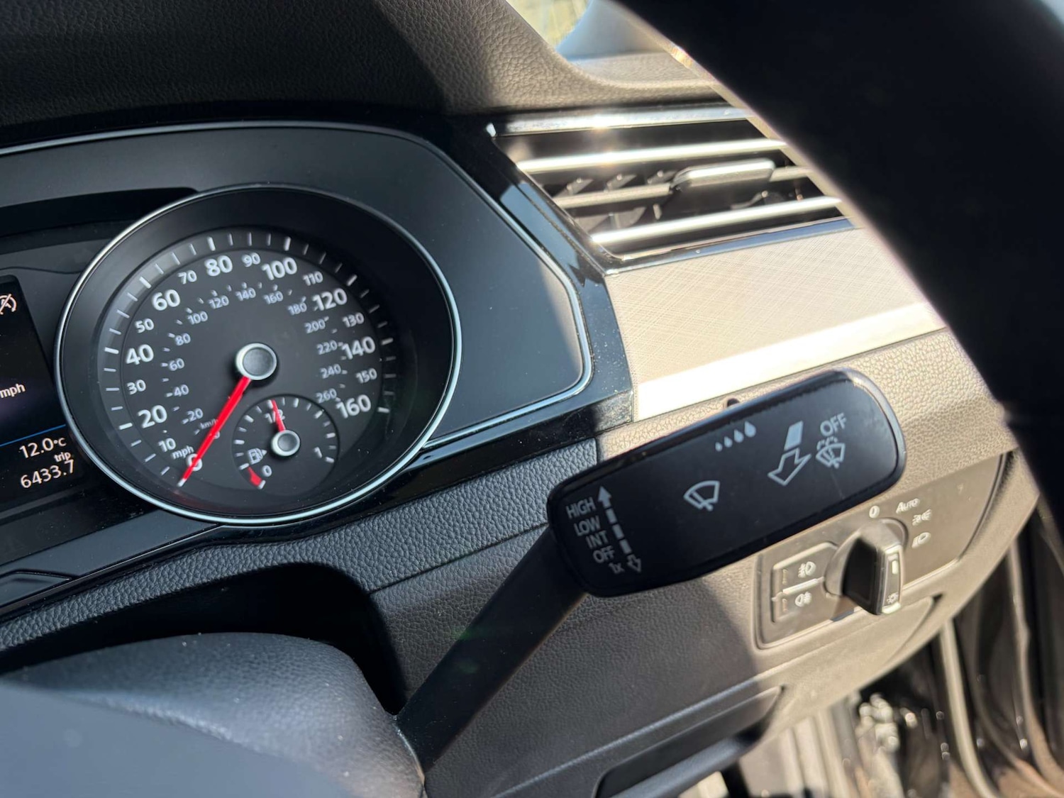 Used Volkswagen Passat 2020 for sale - 77643234: Photo 24