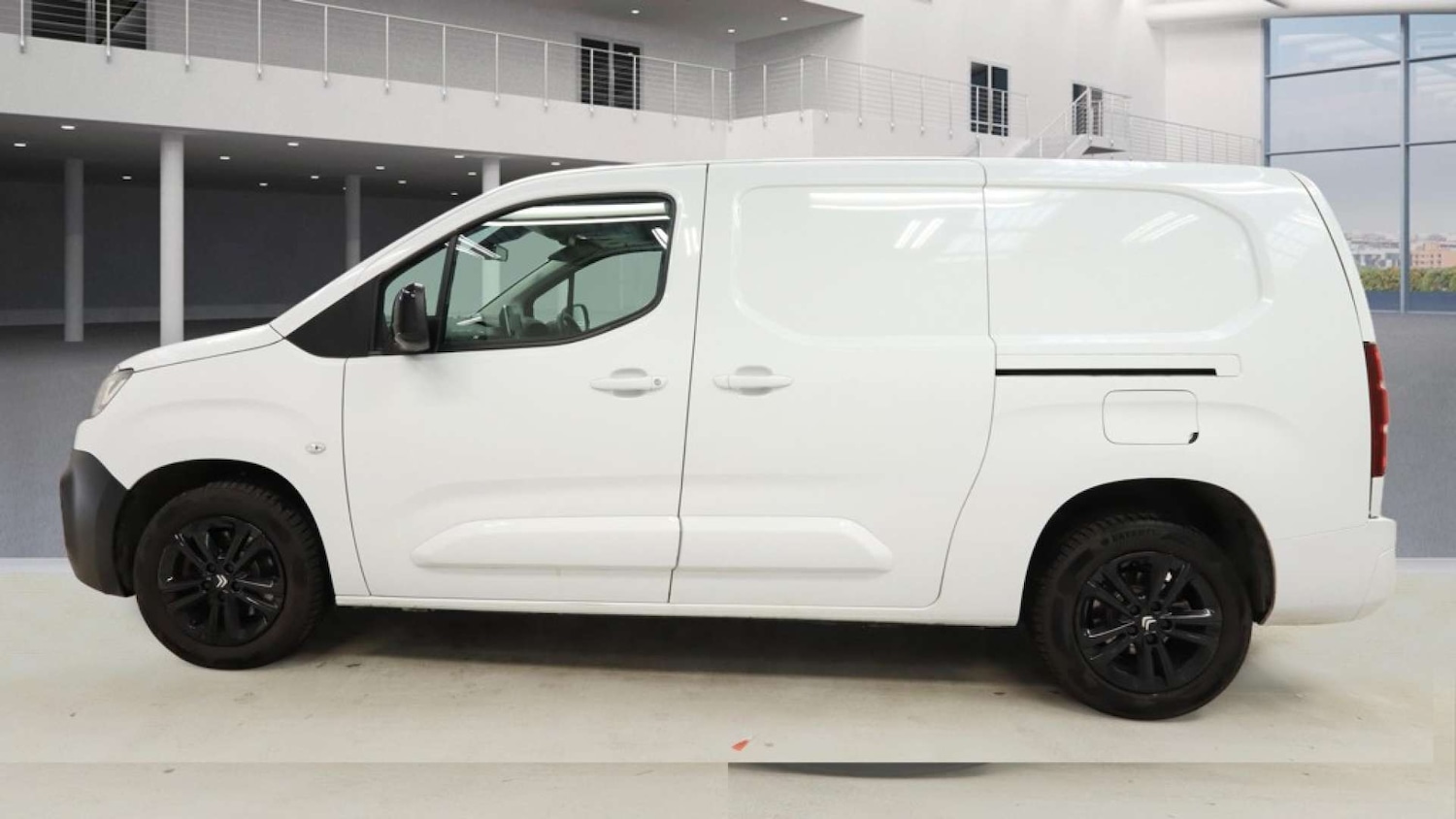 Used Citroen Berlingo 2023 for sale - 77837302: Photo 6