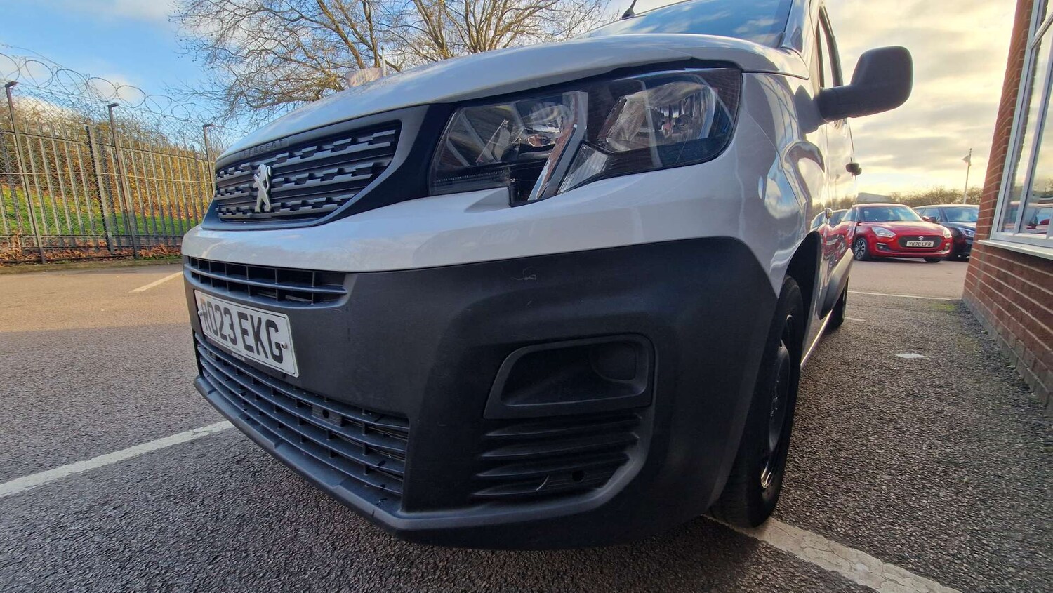 Used Peugeot Partner 2023 for sale - 76462109: Photo 11