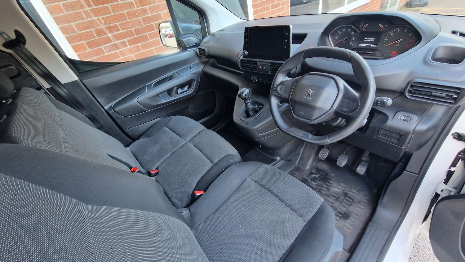 Used Peugeot Partner 2023 for sale - 76462109: Photo 21