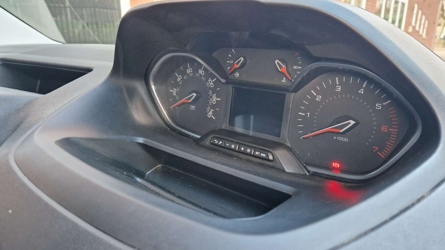 Used Peugeot Partner 2023 for sale - 76462109: Photo 24